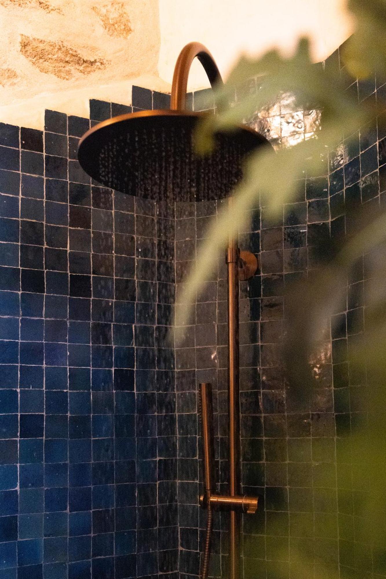 Mama Lova Hotel, Riad, Restaurant & Spa 索维拉 外观 照片